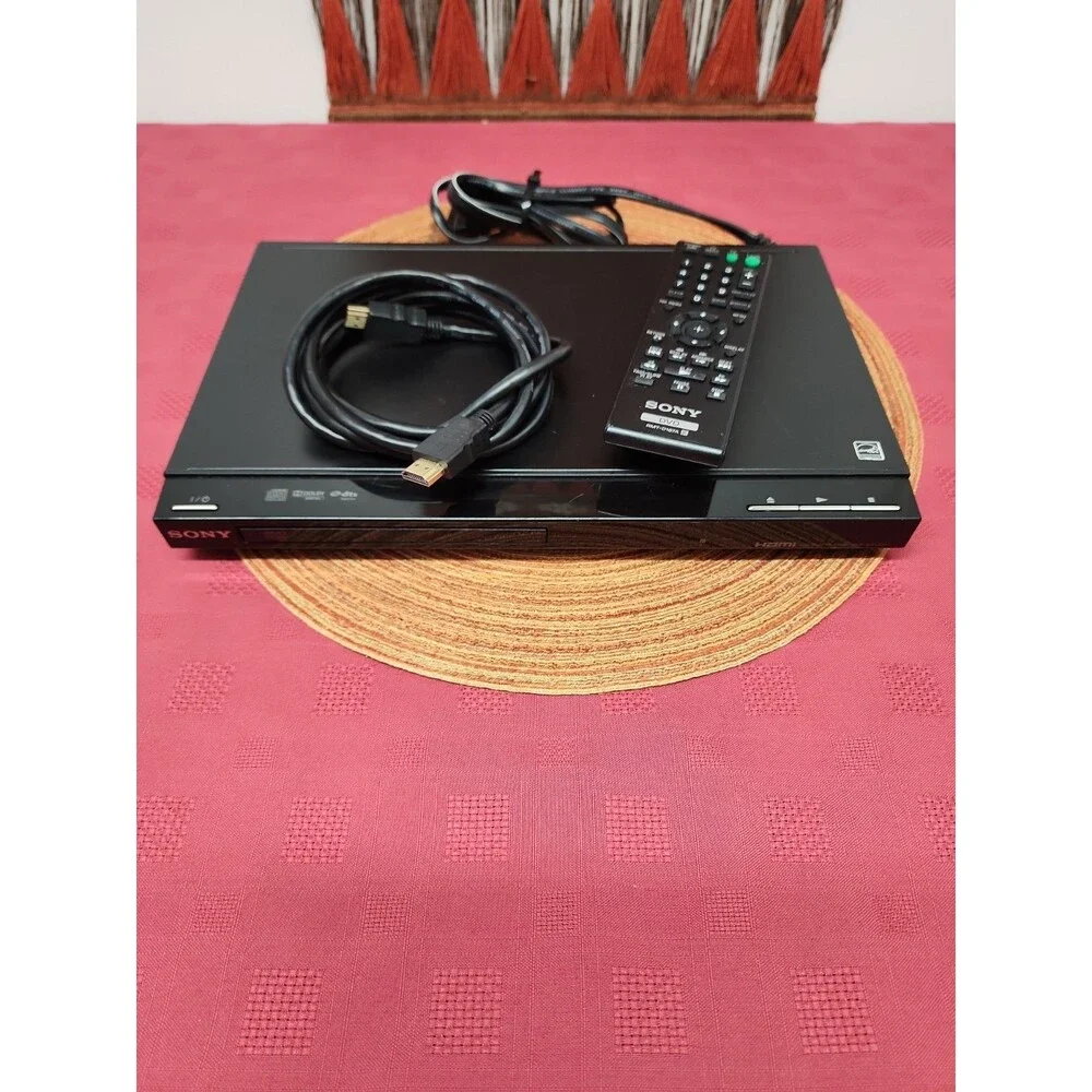 Sony CD/DVD Player DVP-SR5OOH With Remote W/ HDMI Cord Tested Working